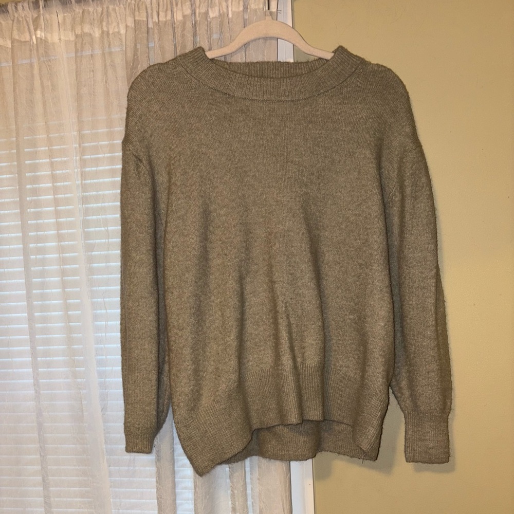 H&m grey sweater